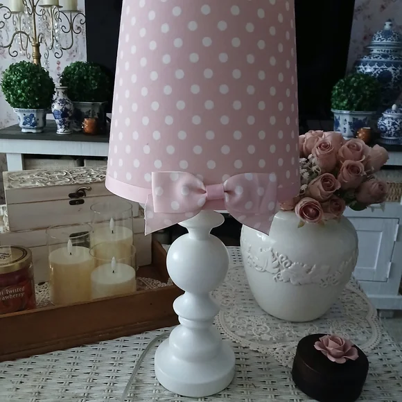 Pink Polka Dot Lamp with Bow - Picture 1 of 5
